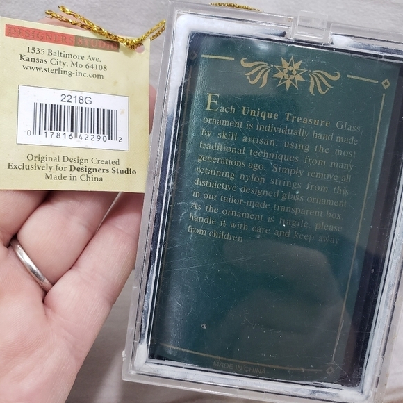 Designers Studio Handcrafted Glass Ornament Christmas Penguin 3 Inch With Box - Picture 6 of 7